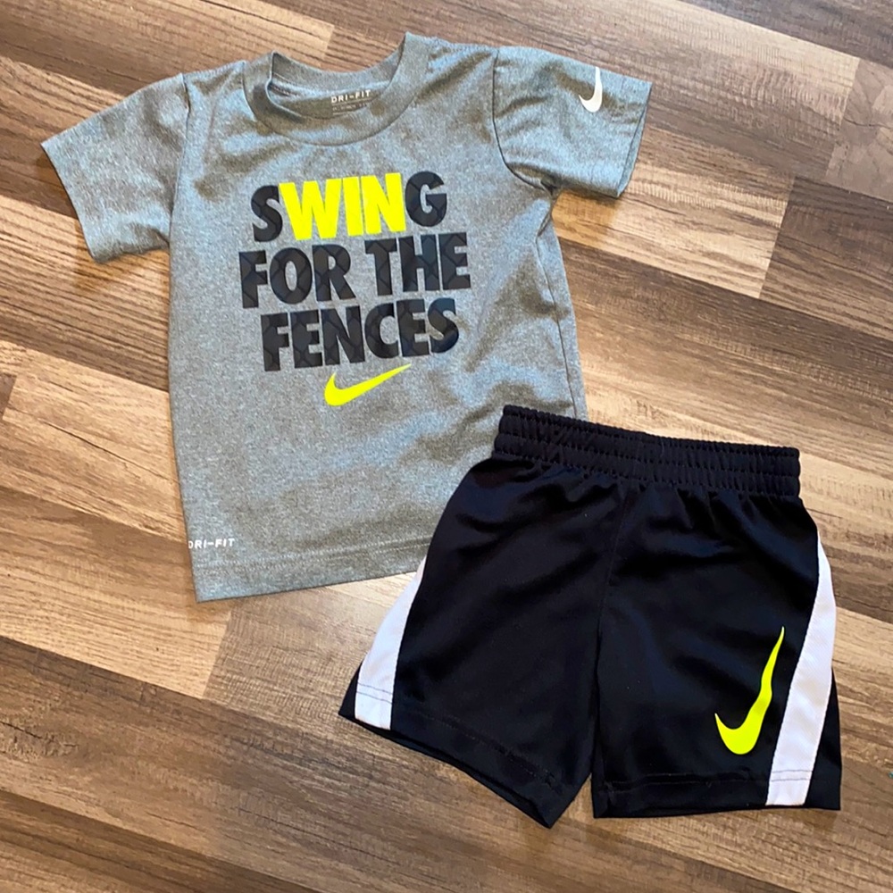 Boys Nike drifit set